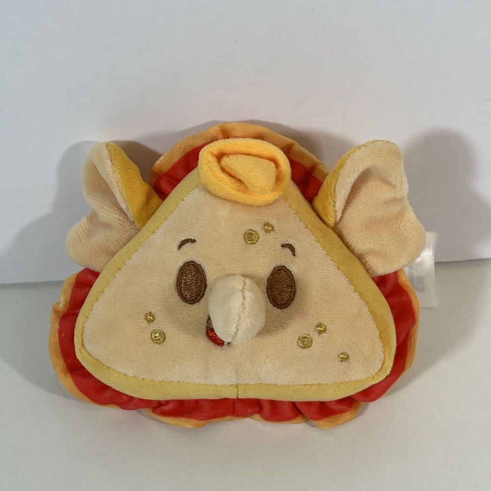 Disney Munchlings Playful Picnic DUMBO Sandwich 5" Plush Toy Collectible